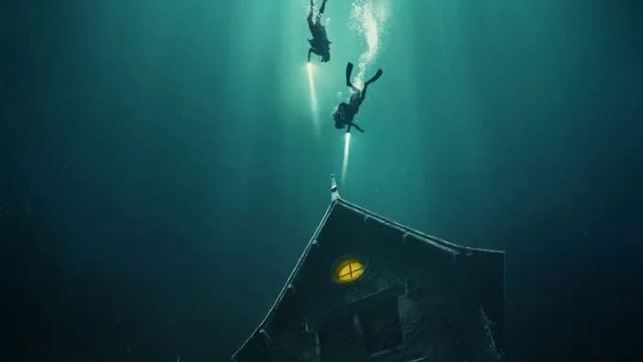فيلم The Deep House 2021 مترجم